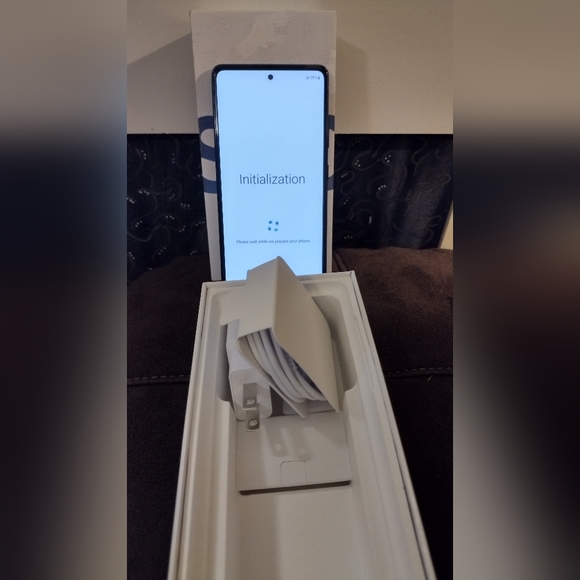 Samsung Galaxy S20 FE 5G - Picture 3 of 4